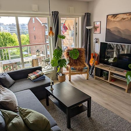 Spacious And Cozy Study Apartment With Balcony ออสโล ภายนอก รูปภาพ